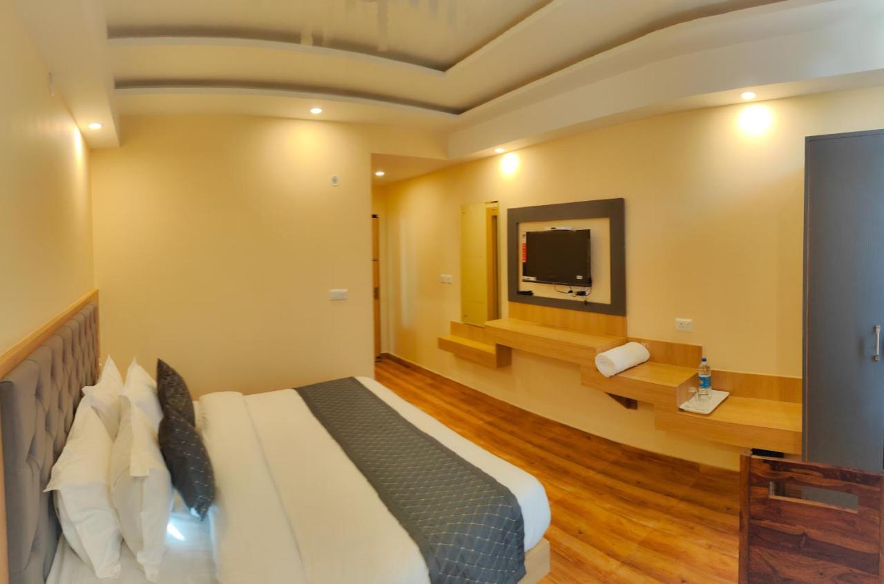 The Fragrance Hotel Katra  Extérieur photo