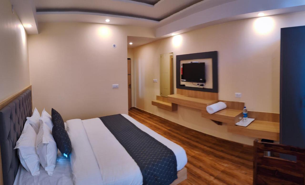 The Fragrance Hotel Katra  Extérieur photo