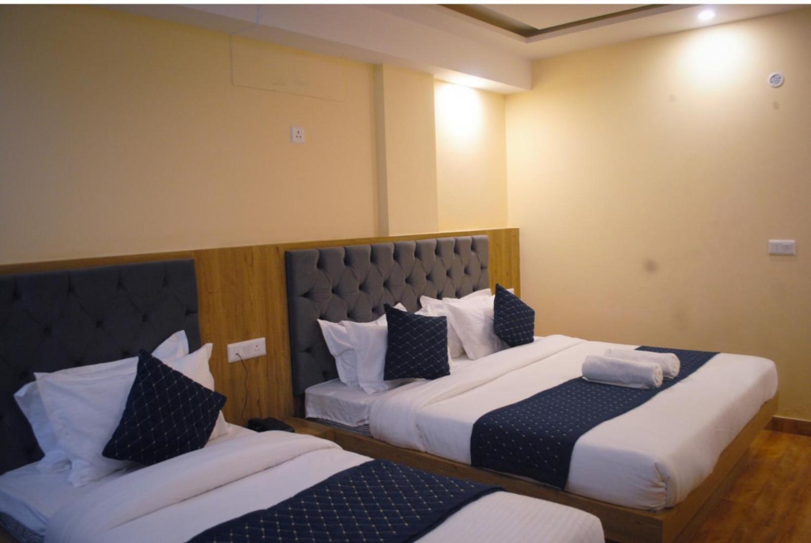 The Fragrance Hotel Katra  Extérieur photo